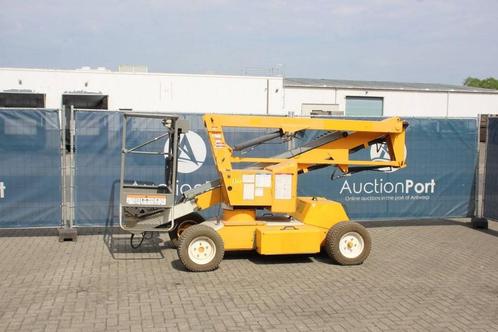 Veiling: Knikarmhoogwerker Nifty HR12NDE Hybride 12.2m 2011, Zakelijke goederen, Machines en Bouw | Liften, Steigers en Ladders