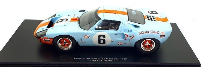 Spark 1:18 - Model raceauto - Ford GT40 Team John Wyer Le, Hobby en Vrije tijd, Modelauto's | 1:5 tot 1:12