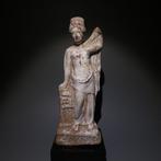 Oud-Grieks Terracotta Tanagra Venusfiguur. 24,5cm H.