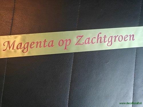 Bedrukt lint Zachtgroen met Magenta opdruk 70 mm 80 cm, Huis en Inrichting, Woonaccessoires | Kunstplanten en Kunstbloemen, Nieuw