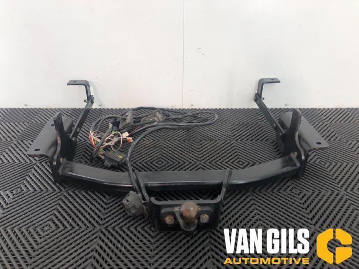 Trekhaak Opel Movano O253385, Auto-onderdelen, Carrosserie