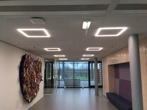 LED Hallow Paneel | LED Frame Paneel | LED Paneel 60x60, Articles professionnels, Aménagement de Bureau & Magasin | Entrepôt, Rayonnage & Stockage