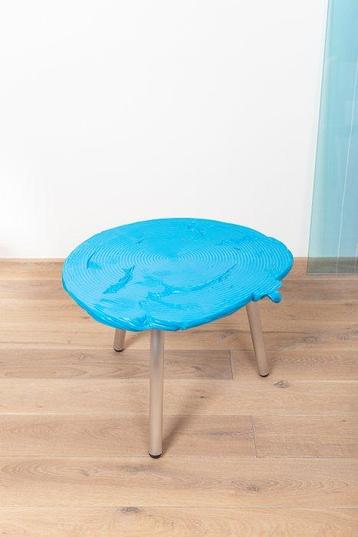 Iris & Ruben - Table dappoint - Polyéthylène - Table