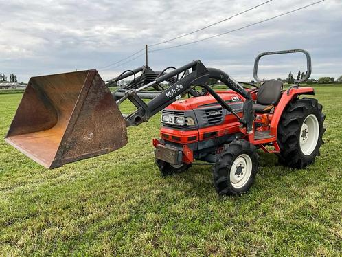 Kubota GL337 Vierwielaangedreven Minitractor met voorlader, Zakelijke goederen, Landbouw | Tractoren