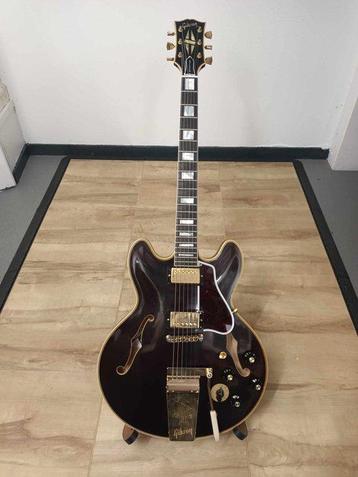 Gibson - B.B. King “Rumble in the Jungle” 1974 ES-355 Walnut beschikbaar voor biedingen
