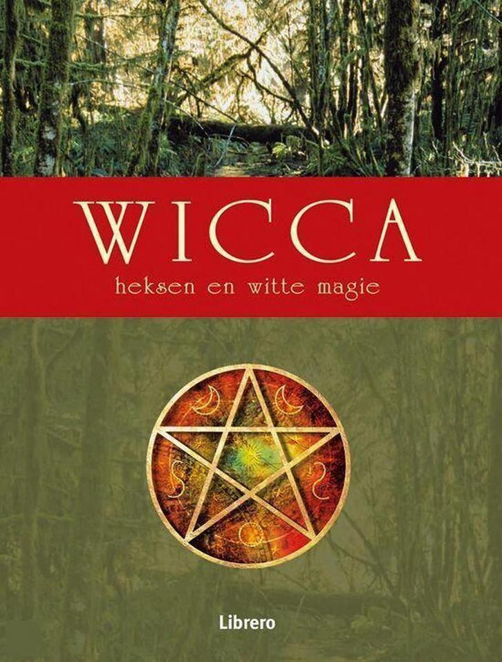 WICCA HEKSEN EN WITTE MAGIE PAP 9789057645372 L. Summers, Boeken, Esoterie en Spiritualiteit, Gelezen, Verzenden