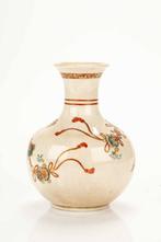 Vase - Céramique, Émail, Or, Un joli vase en céramique Gosu, Antiek en Kunst