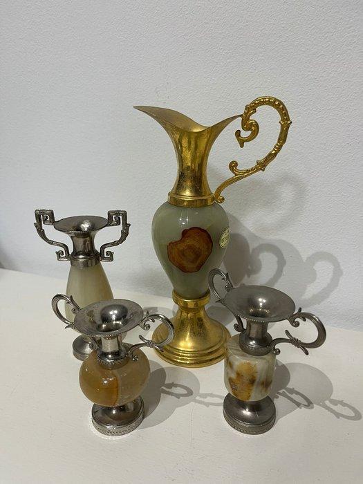 Doos (4) - Onyx, Metaal - Set van 4 decoratieve vazen., Antiek en Kunst, Curiosa en Brocante