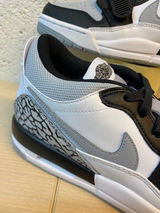 Air Jordan - Veterschoenen - Maat: EU 38.5, Kleding | Heren, Schoenen