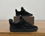Louis Vuitton - Sneakers - Maat: EU 42.5, Nieuw