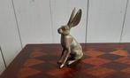 P. Chenet - Beeld, Konijn - 14.5 cm - Brons