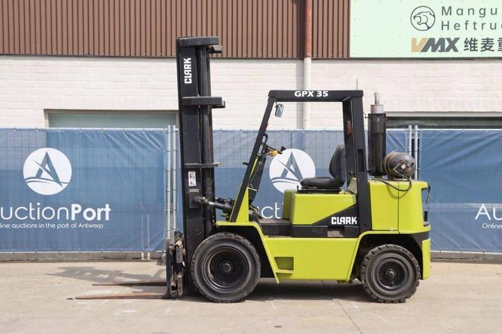 Veiling: Heftruck Clark GPX 35 LPG LPG 3500kg 4.38m, Zakelijke goederen, Machines en Bouw | Heftrucks en Intern transport, Ophalen