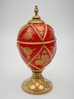 Fabergé ei - House of Fabergé De Arabische Dans Rozen Muziek, Antiek en Kunst