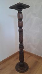 Plantentafel - Mahonie - Handgesneden