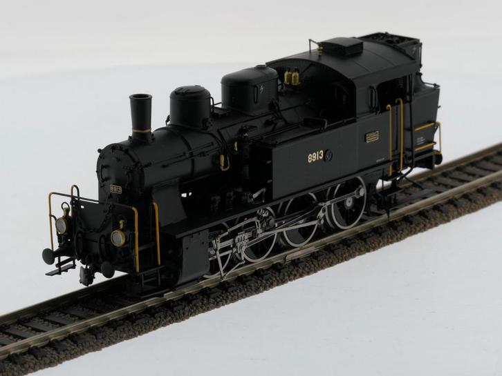 Schaal H0 Fulgurex 2254/7 stoomlocomotief E 4/4 van de SB..., Hobby en Vrije tijd, Modeltreinen | H0, Gelijkstroom, Locomotief