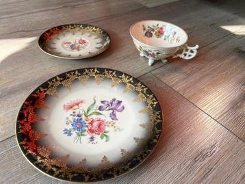 Service à thé et café (60) - Porcelaine beschikbaar voor biedingen