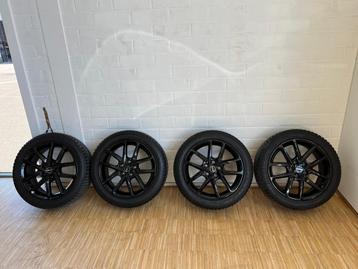 Originele BORBET 17 inch velgen met winterbanden beschikbaar voor biedingen