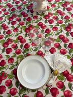 San Leucio - exclusief rustiek tafellaken met rode appels -
