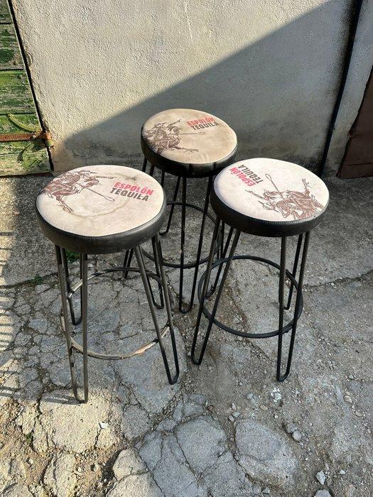 Kruk (3) - kunstleer - Reclamekrukken bar, Antiek en Kunst, Curiosa en Brocante