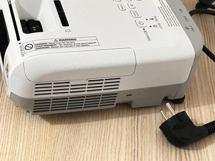 Epson EB-X27 – HDMI – 3LCD Filmprojector, Verzamelen, Foto-apparatuur en Filmapparatuur