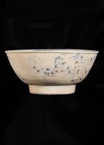 Chinois ancien Céramique Bol dépave de Tek Sing décoré de