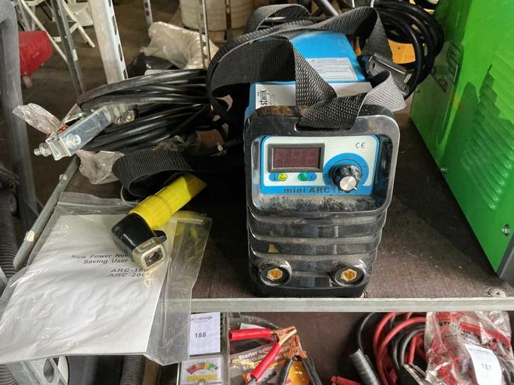 Online veiling - ACR 160 Draagbaar Elektrode lasapparaat, Articles professionnels, Machines & Construction | Technique de soudage