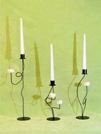 Petit bougeoir Les trois personnages (3) - fer et cire -, Antiek en Kunst
