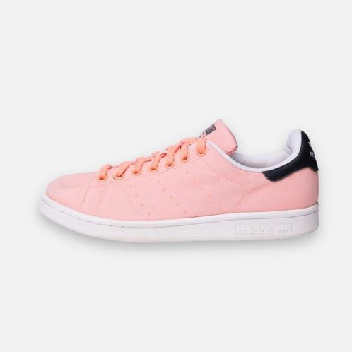 Adidas Stan Smith “Salmon Canvas” - Maat 41.5, Kleding | Dames, Schoenen, Sneakers, Verzenden