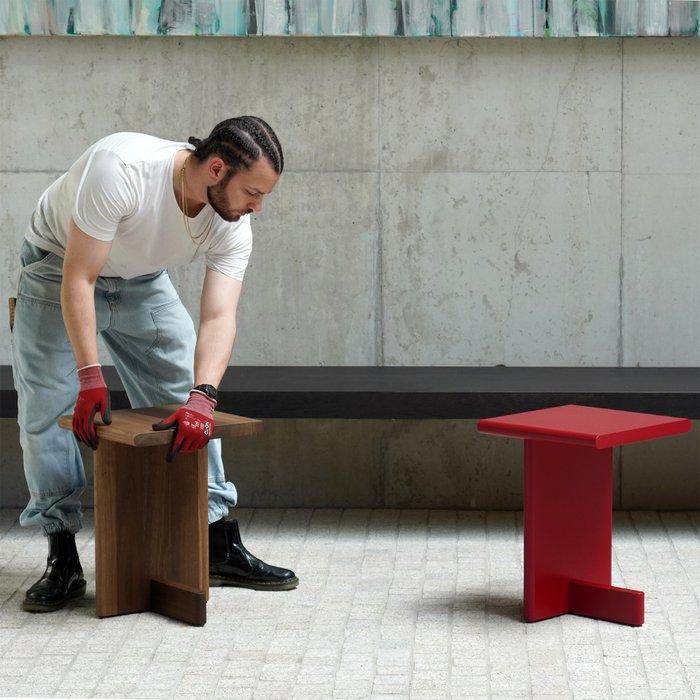 Johannes Hironimus - Bijzettafel - Eik, Gerookt, Gepoederd, Antiek en Kunst, Kunst | Designobjecten