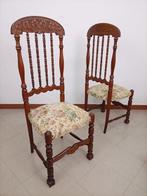 Manifattura Italiana - Stoel (2) - Naaldhout, Antiek en Kunst