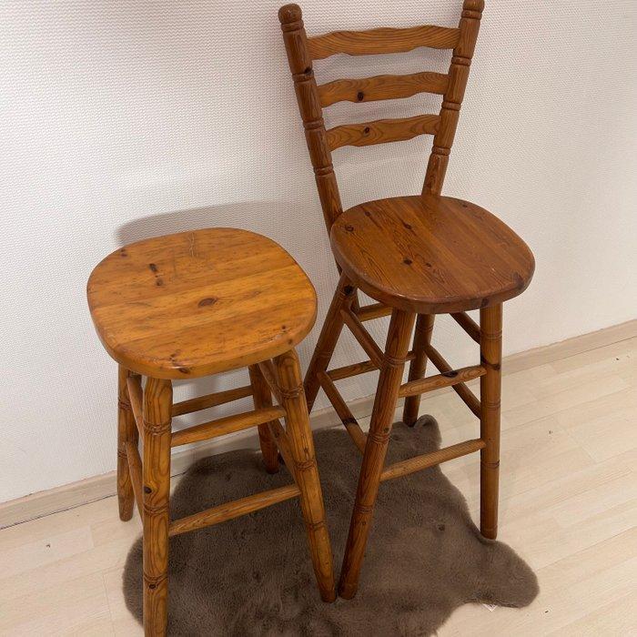 Tabouret (2) - Bois de pin - Bar Rustiques, Antiquités & Art, Curiosités & Brocante