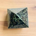 KAMBABA Piramide - Hoogte: 10 cm - Breedte: 11.5 cm- 1400 g, Verzamelen