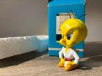 Démons & Merveilles - Beeldje - Tweety as the Karate Kid /