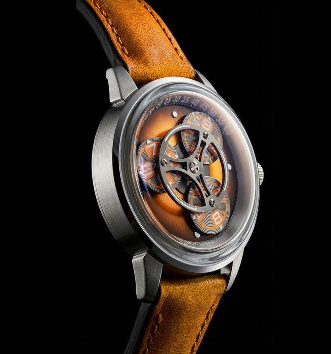 N.B. Yäeger - Radial Engine IIIO - tribute to the iconic, Handtassen en Accessoires, Horloges | Heren