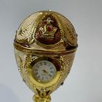 Ornement décoratif - cadran heure - France - oeuf musical