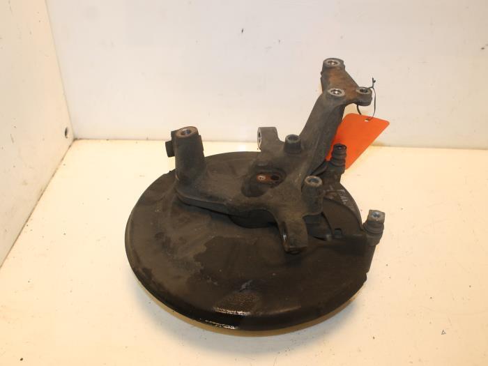 Fusee rechts-achter Volkswagen Touran O90080, Auto-onderdelen, Ophanging en Onderstel