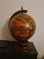Globe - 1551-1560 - Verborgen balk