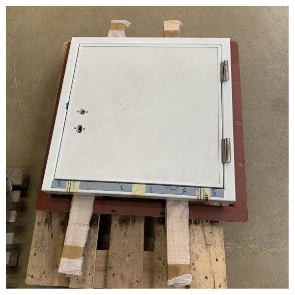 Bieden: Marine Fire Rated Hinged Door A0/A60 - Durable Mari, Watersport en Boten, Bootonderdelen, Ophalen of Verzenden