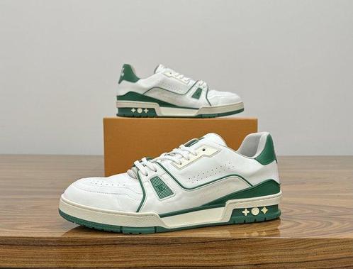 Louis Vuitton - Sneakers - Taille : EU 45, Kleding | Heren, Schoenen