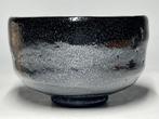 by Inoue Shunho - Bol à thé - Raku noir - Céramique - Bol à, Antiek en Kunst