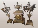 Horloge et parure de cheminée  (3) -  Antique Bronze, Onyx -, Antiquités & Art