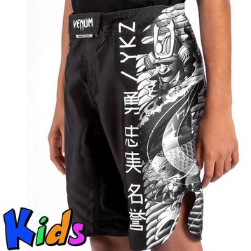 Venum YKZ21 Fight Shorts voor kinderen Zwart Wit