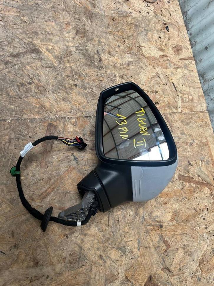 Rétroviseur ext. gauche VW Tiguan II 2016-2023 13 PIN, Auto-onderdelen, Spiegels, Ophalen