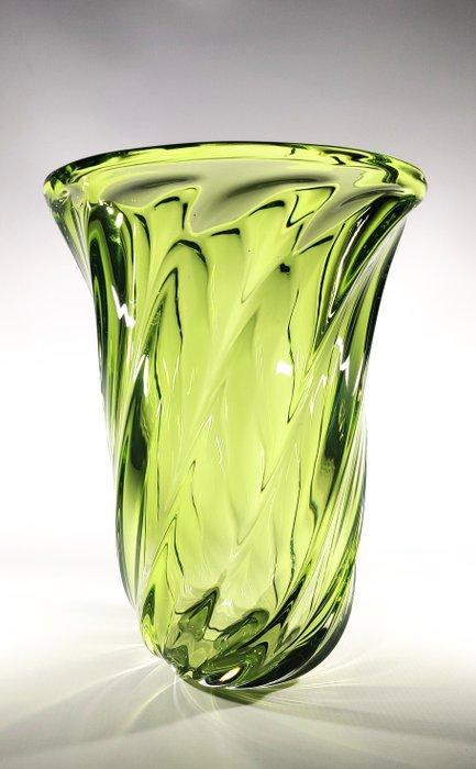 Val Saint Lambert - René Delvenne - Vaas - Torsade catalogus, Antiek en Kunst, Antiek | Glaswerk en Kristal
