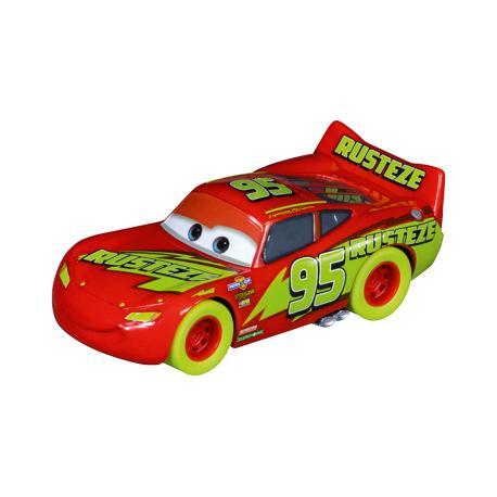 Carrera GO auto Lightning McQueen - Glow Racers - 64220, Enfants & Bébés, Jouets | Circuits, Envoi