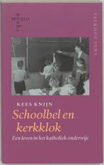 Schoolbel en kerkklok / Memoreeks 9789056250904 K. Knijn, Verzenden, Zo goed als nieuw, K. Knijn