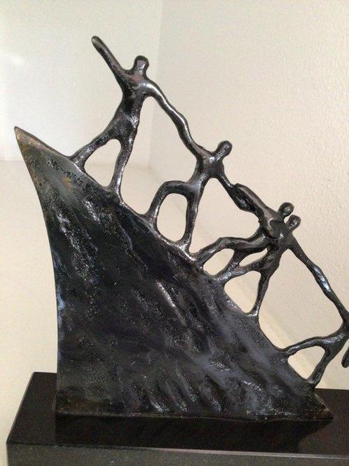 Corry Ammerlaan - Artihove - Sculpture, “ On the road “ - 22, Antiek en Kunst, Curiosa en Brocante