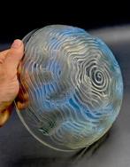 René Lalique - Bol - Model “Dauphins” Opalescent Pressed