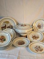 Limoges FRANCE - Tafelservies (14) - met decor van pluizige, Antiek en Kunst