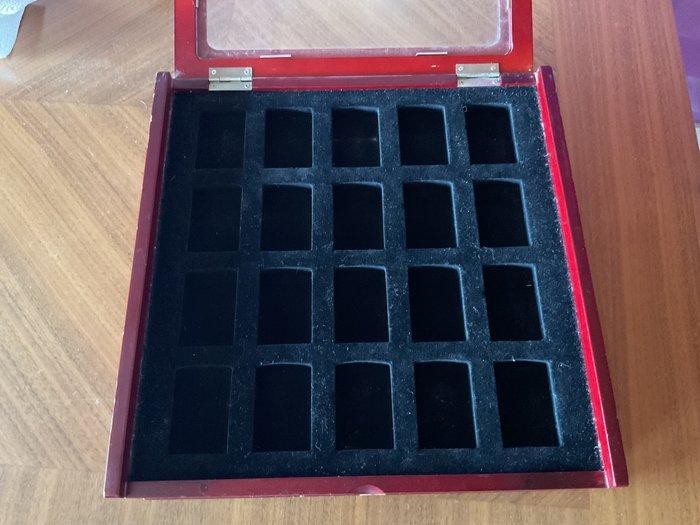 Zippo - Expositor display 40 zippo - Zonder Minimumprijs -, Verzamelen, Rookartikelen, Aanstekers en Luciferdoosjes